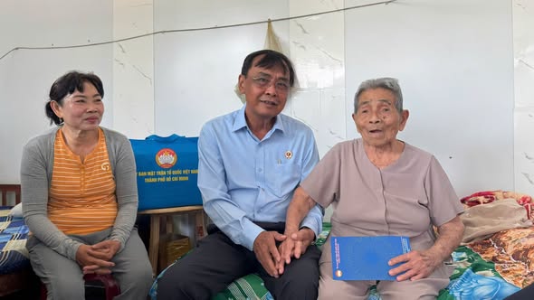 THIẾU TƯỚNG NGUYỄN MINH HOÀNG THĂM, TRI ÂN MẸ VIỆT NAM ANH HÙNG
